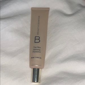 Beauty Counter Tint Skin Foundation Linen
